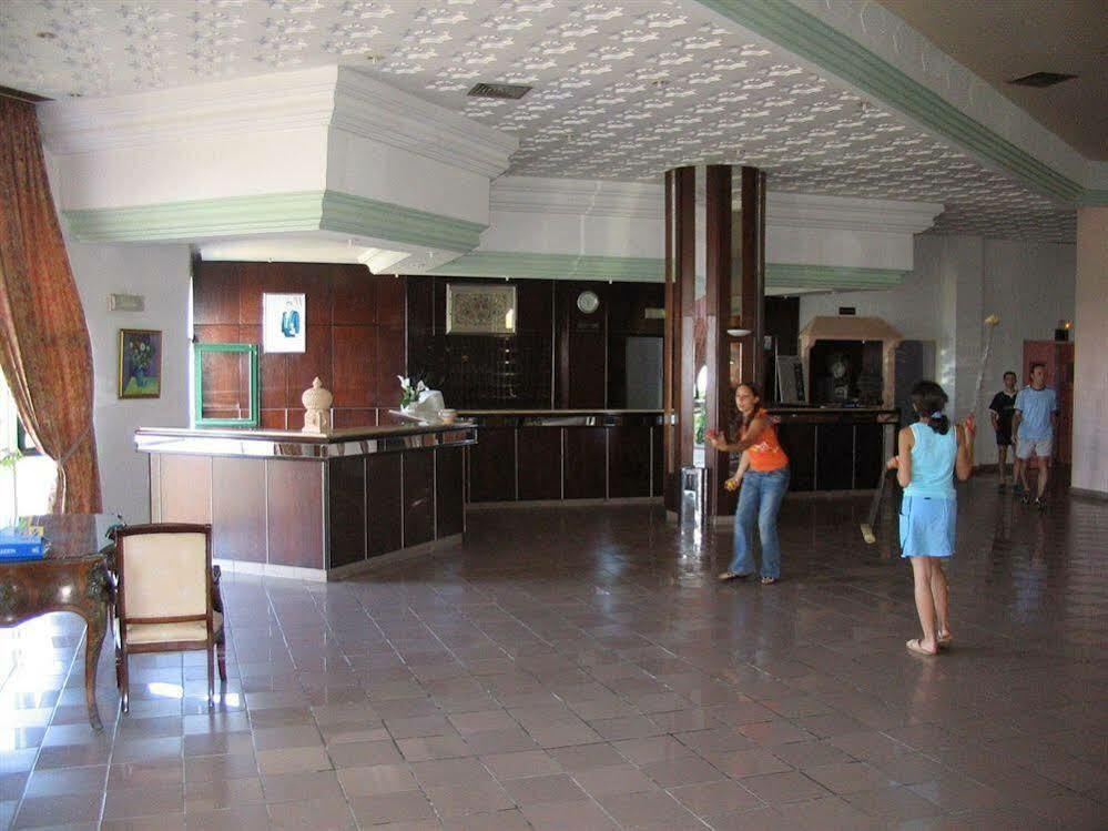 Hotel Royal Golf ตาบาร์กา ภายใน รูปภาพ